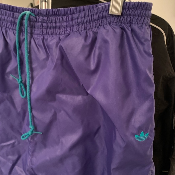 !RARE FIND! ADIDAS VINTAGE TRACK PANTS - Picture 2 of 4